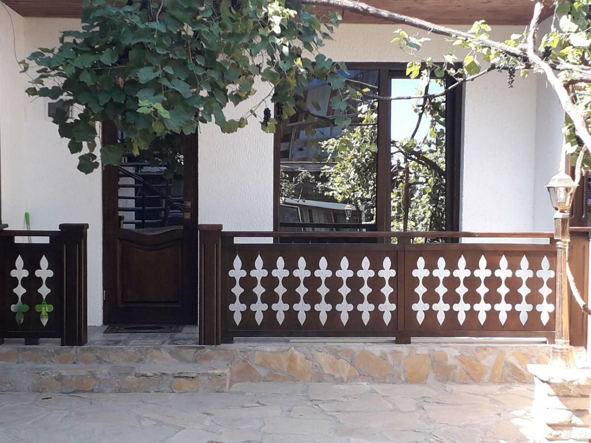 Apartment Borjomi, Erekle Street, 21A Esterno foto